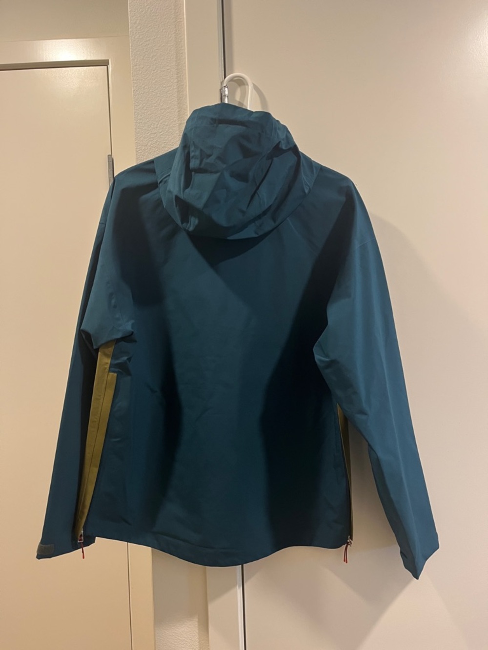 Cotopaxi Cielo Rain Anorak - Picture 3 of 3